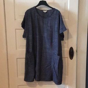 Women’s size large linen dress